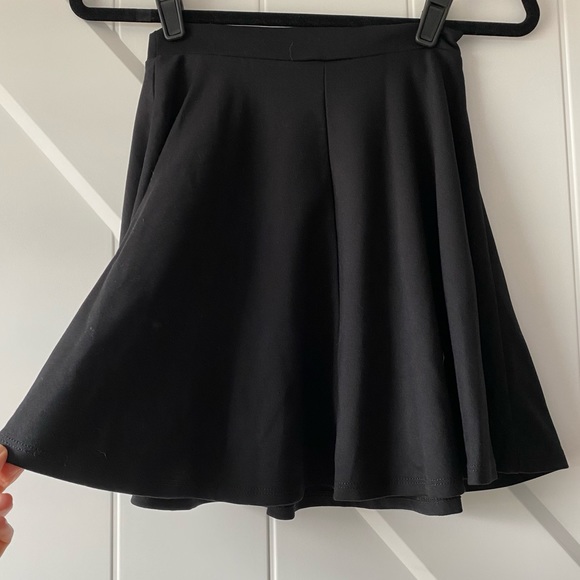 CHARLOTTE RUSSE | Skirt - Picture 4 of 5